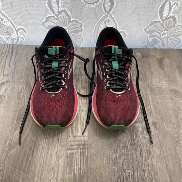 Brooks Ghost 11 Red Running Shoes Womens size 7 B medium - Picture 3 of 16
